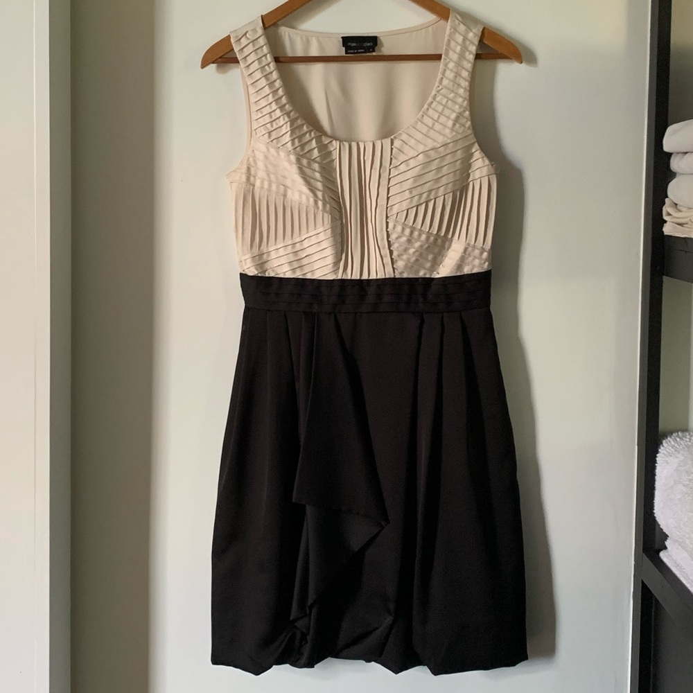 Contrast textured bodice cocktail dress